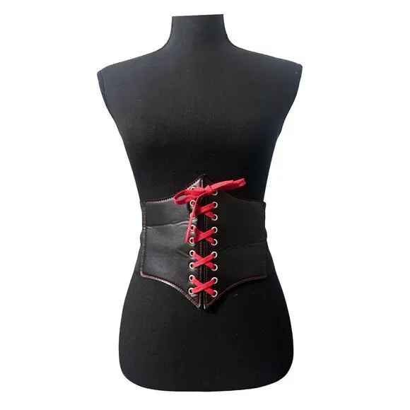 Black & Red Hot Topic Size 2X 3X Edgy Alt Emo Goth Clowncore Lace Up Corset Belt - Picture 2 of 4